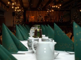 Gedeckter Tisch